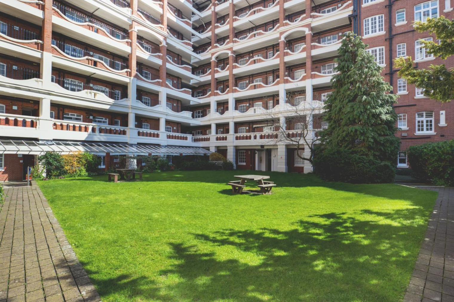 Londwell, Regents Park & Abbey Road Luxury London